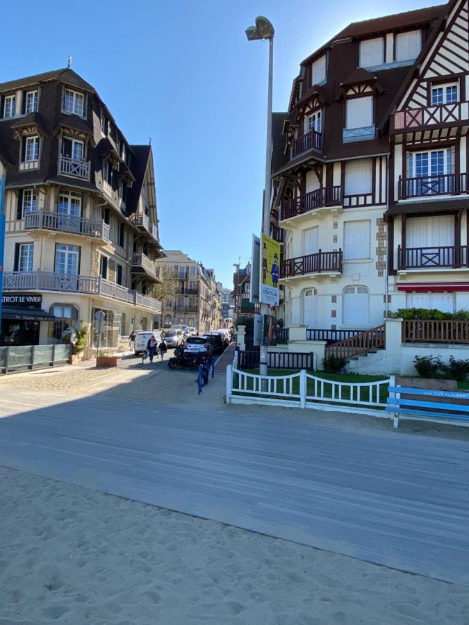 Le Petit Flaubert Apartman Trouville-sur-Mer Kültér fotó